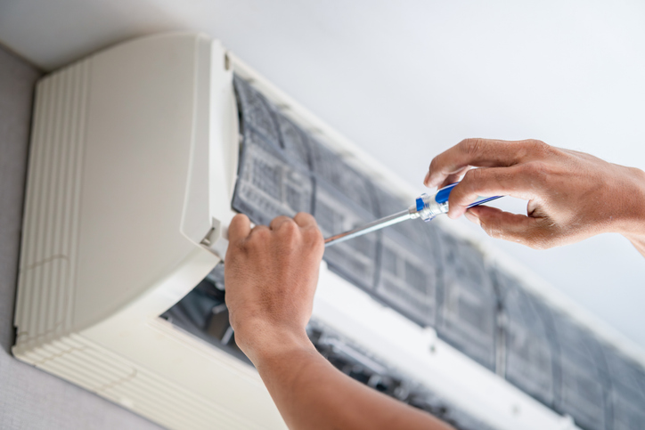 How Local Air Conditioning Services Help Combat High Summer Humidity
