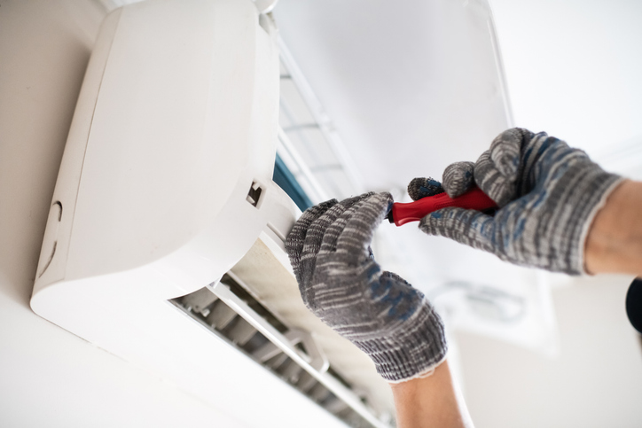 How Seasonal Weather Affects the Need for AC Repairs